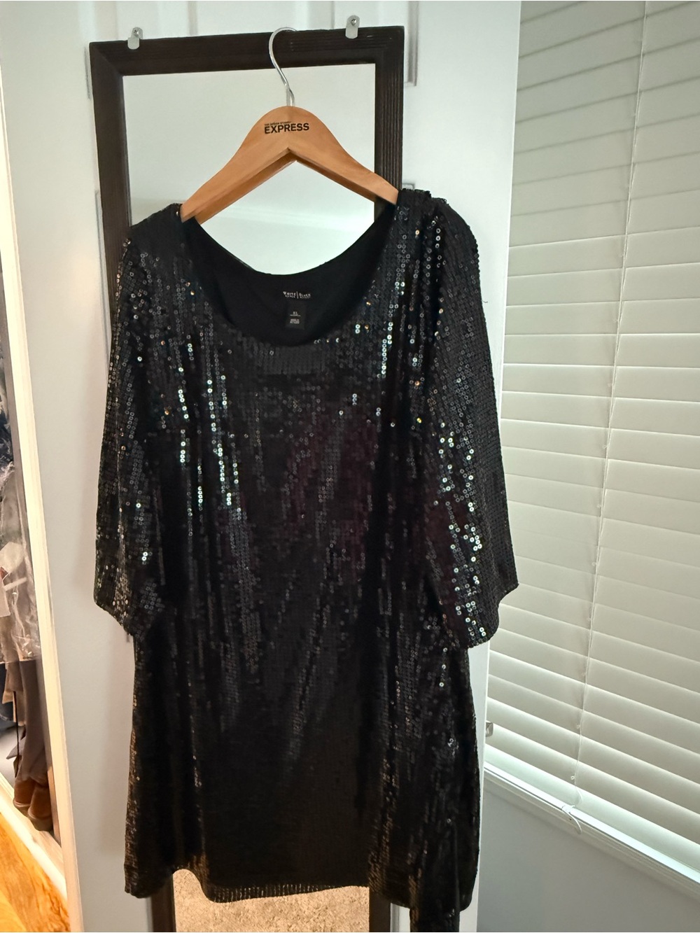 White House Black Market Black Sequin Short Sleeve Mini Dress